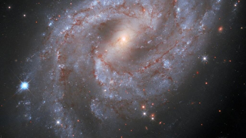 supernova-SN2018gv.